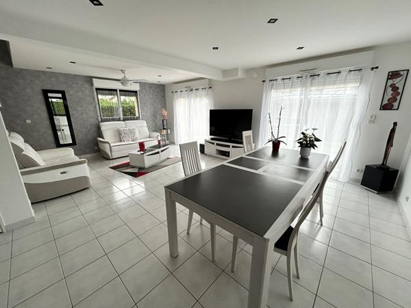 Maison contemporaine 126 m2- 4 chambres dont 1 de plain pied et avec garage