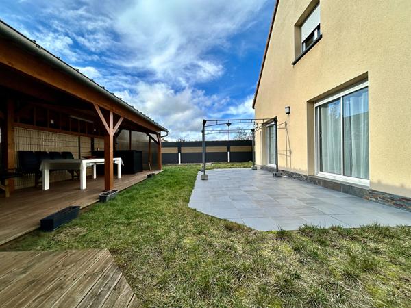 Maison contemporaine 126 m2- 4 chambres dont 1 de plain pied et avec garage