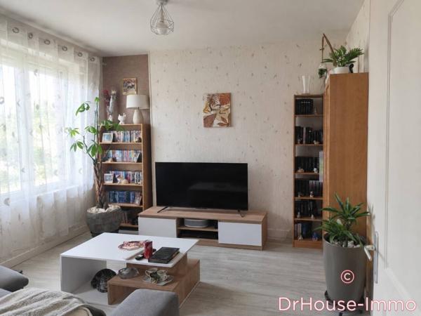 Immeuble à vendre 9 pièces de 141 m²