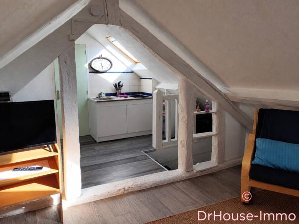 Immeuble à vendre 9 pièces de 141 m²