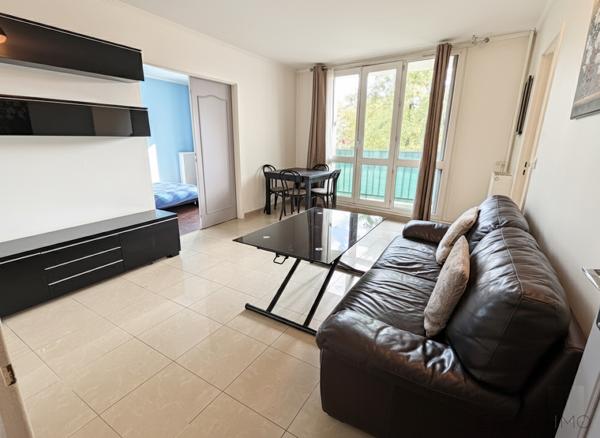 Maisons-Alfort (94700) À Vendre – Beau 2 pièces avec balcon et parking