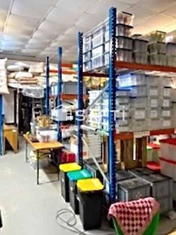 Batiment commercial industriel libre en 2027
