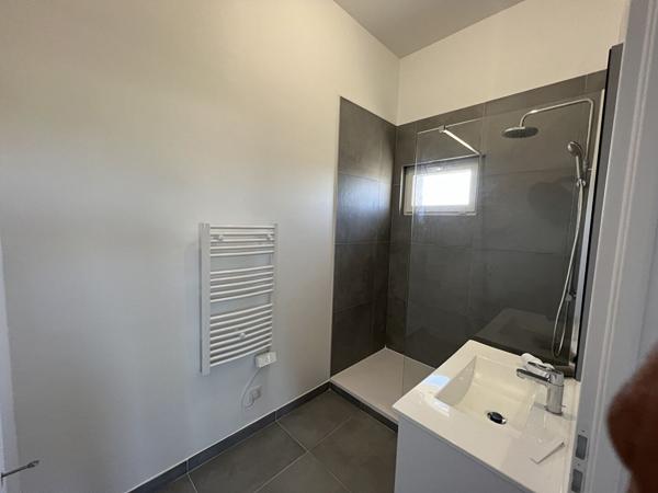 33140 CADAUJAC - Appartement à louer 2 chambres
