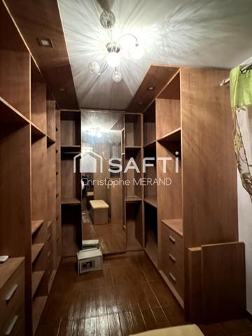 Maison 4 chambres dans le Centre de DANGE avec piscine