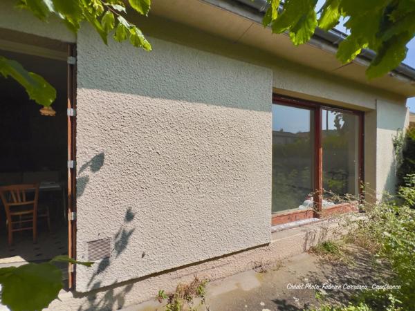 Clermont-Ferrand (63) Croix de Neyrat, Maison familiale avec 4 chambres, garage et jardin à réinventer selon vos envies