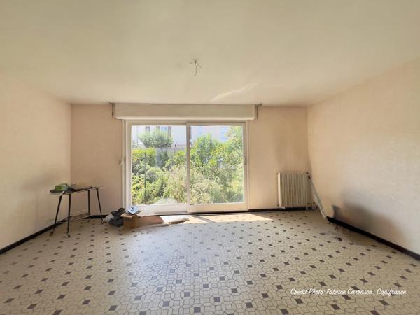 Clermont-Ferrand (63) Croix de Neyrat, Maison familiale avec 4 chambres, garage et jardin à réinventer selon vos envies