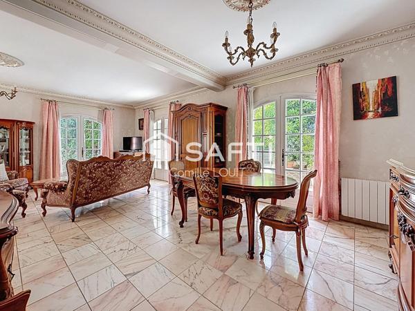 Maison de caractère avec identité assumée
