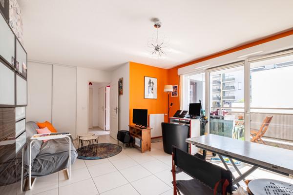 Lumineux 3 pièces avec balcon et parking