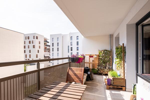 Lumineux 3 pièces avec balcon et parking