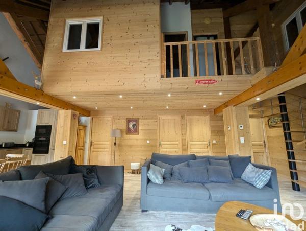 Appartement 6 pièces de 113 m² à Samoëns (74340)
