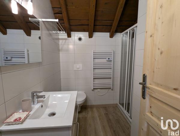 Appartement 6 pièces de 113 m² à Samoëns (74340)