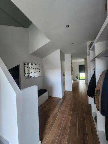 Maison à Montussan, 33450 - 6 pièces 150m²