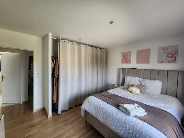Maison à Montussan, 33450 - 6 pièces 150m²