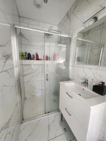 Maison à Montussan, 33450 - 6 pièces 150m²
