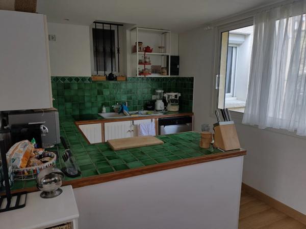 Vente Maison 8 pièces 235 m2 à Saint-Jean-d'Aigues-Vives