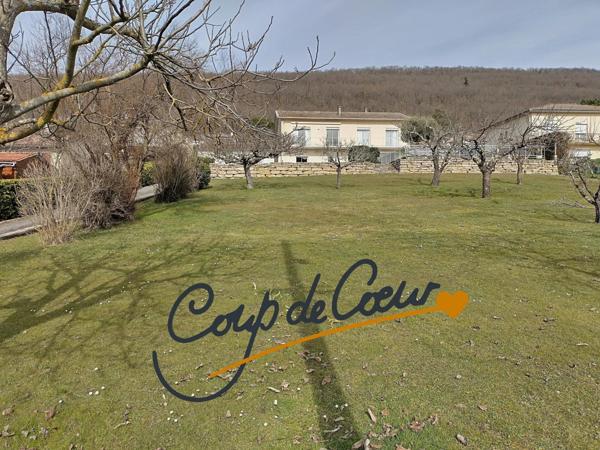 Vente Maison 8 pièces 235 m2 à Saint-Jean-d'Aigues-Vives