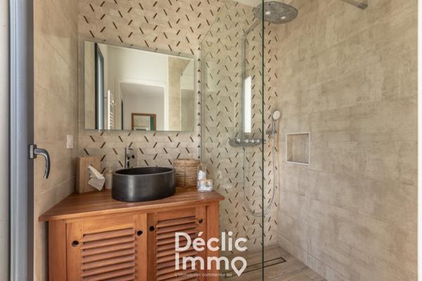 Vente maison Saint sulpice et cameyrac, 135m² 5 pièces 695 000€ avec piscine