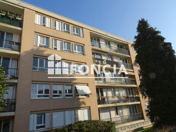 À vendre Appartement 4 pièces 66.2 m² - Le Plessis-robinson 92350