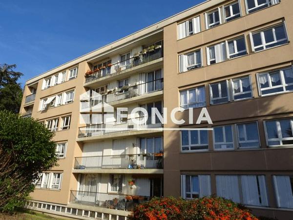 À vendre Appartement 4 pièces 66.2 m² - Le Plessis-robinson 92350