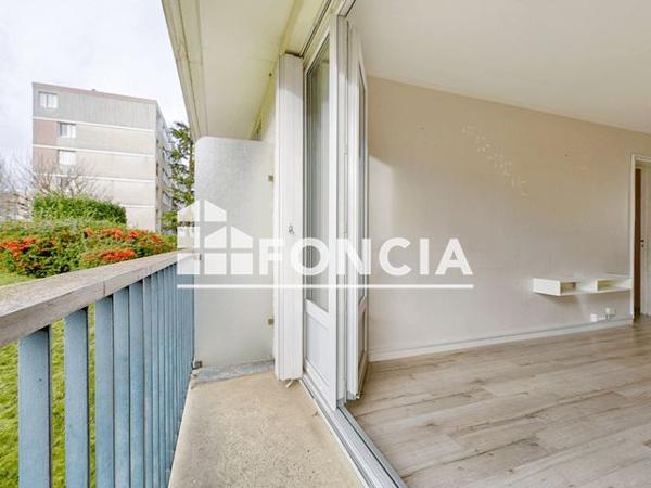 À vendre Appartement 4 pièces 66.2 m² - Le Plessis-robinson 92350