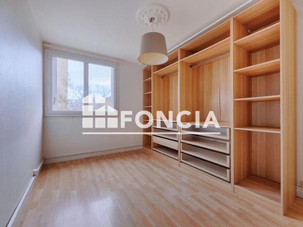 À vendre Appartement 4 pièces 66.2 m² - Le Plessis-robinson 92350