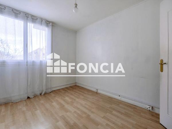 À vendre Appartement 4 pièces 66.2 m² - Le Plessis-robinson 92350
