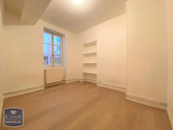Appartement à louer 3 pièces 65.61m²