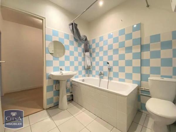 Appartement à louer 3 pièces 65.61m²