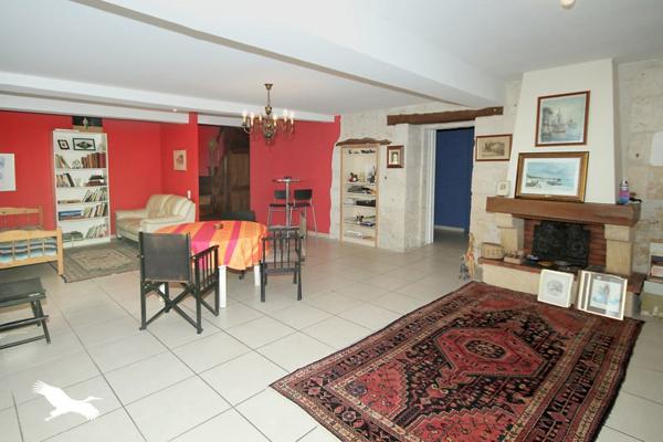 Maison à vendre |  Neuvic |  7 pièces | 172 m²