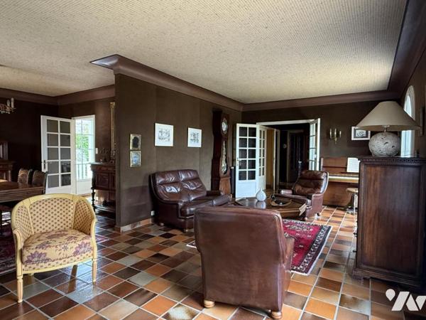 Maison traditionnelle contemporaine