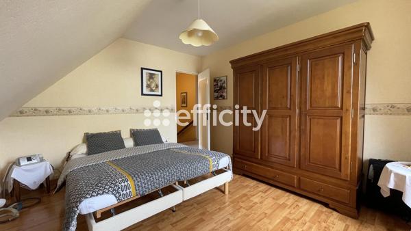 Maison
         5 pièces
        - 95 m² Exclusivité 149 500 € *