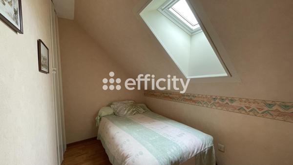 Maison
         5 pièces
        - 95 m² Exclusivité 149 500 € *