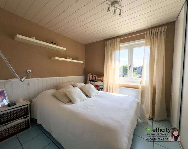 Maison
         5 pièces
        - 95 m² Exclusivité 259 000 € *