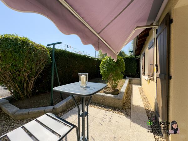 Maison
         5 pièces
        - 95 m² Exclusivité 259 000 € *