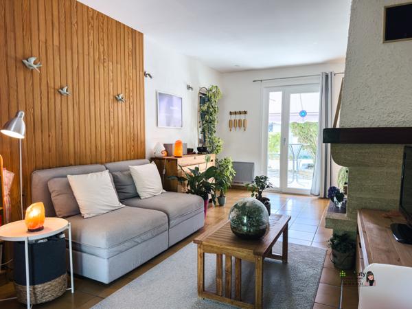 Maison
         5 pièces
        - 95 m² Exclusivité 259 000 € *