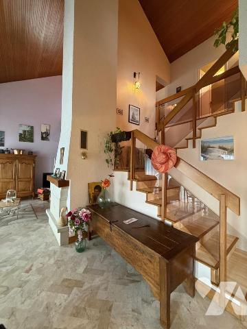 ANGERS ESPACE ANJOU MAISON D'ARCHITECTE 4 CH, GARAGE ET GRAND JARDIN