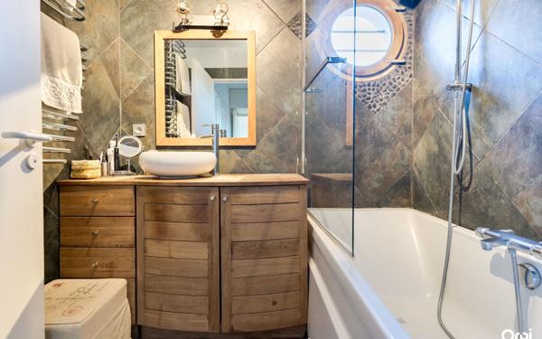 Appartement à vendre    4 pièces • 81 m2 La Ciotat