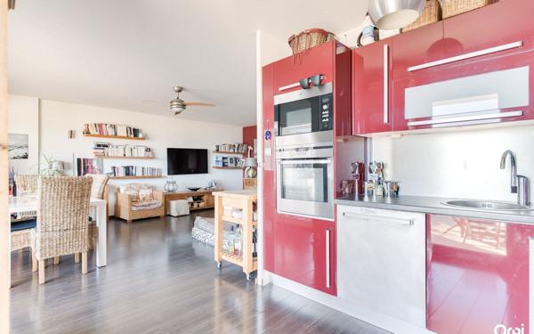 Appartement à vendre    4 pièces • 81 m2 La Ciotat