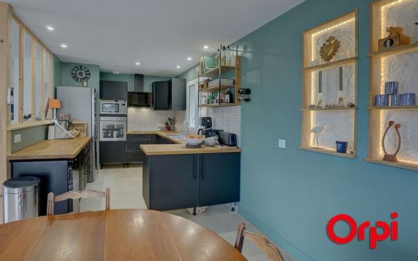 Maison à vendre    7 pièces • 169,67 m2 Montanay