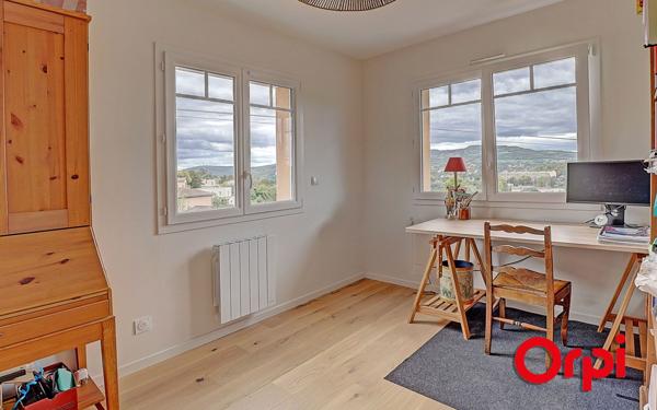 Maison à vendre    7 pièces • 169,67 m2 Montanay