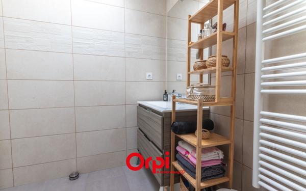 Appartement à vendre    4 pièces •  Mundolsheim