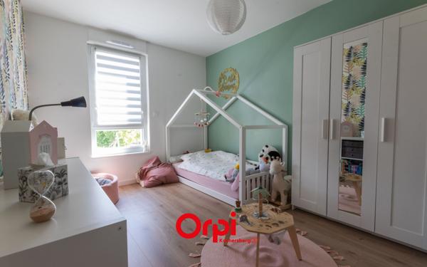 Appartement à vendre    4 pièces •  Mundolsheim