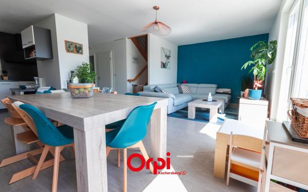 Appartement à vendre    4 pièces •  Mundolsheim