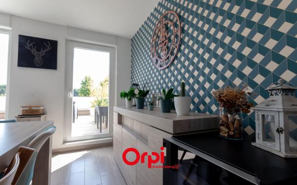 Appartement à vendre    4 pièces •  Mundolsheim