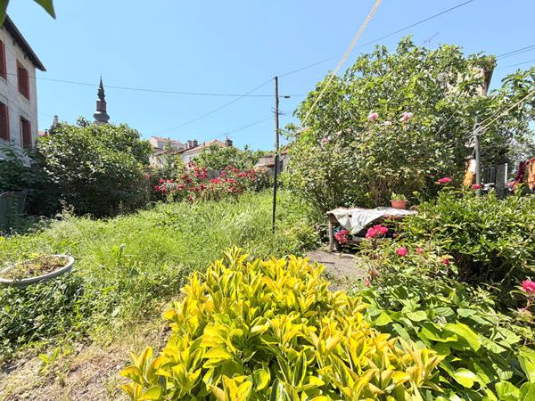 Appartement 72 m² avec terrain constructible Beau potentiel