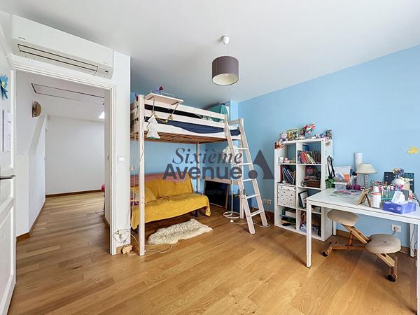 Maison 7 pièces 179 m2