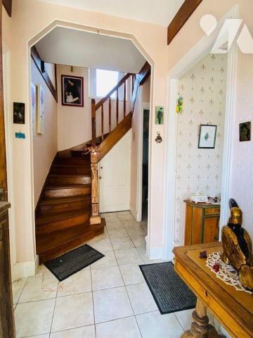 A Vendre à Perros-Guirec (22700) en Côtes-d'Armor (22),  centre-ville, maison ancienne à rénove...