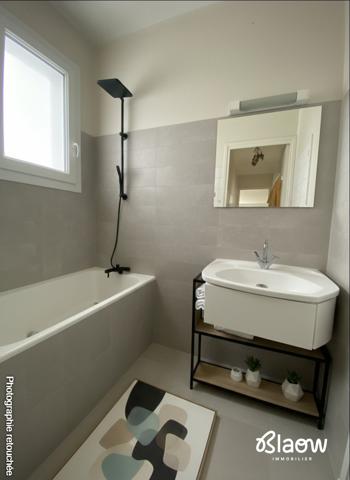 Studio avec jardin privatif à vendre à Bron