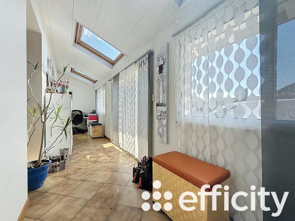 Maison 5 pièces - 128 m² Exclusivité efficity