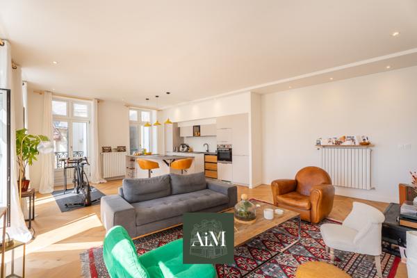 Appartement de caractère rénové à vendre – Centre-ville de Vannes (56000)